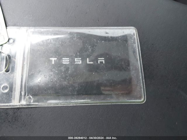 5YJYGDED4MF107674 Tesla Model Y Standard Range Rear-wheel Drive