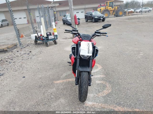 2023 DUCATI DIAVEL ZDMGAR1W0PB000814 Photo 4