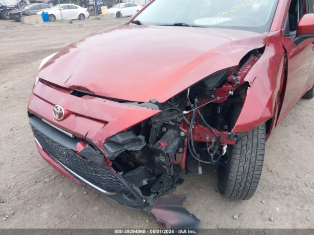 3MYDLBYV1KY521159 Toyota YARIS LE