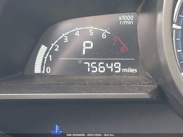 3MYDLBYV1KY521159 Toyota YARIS LE