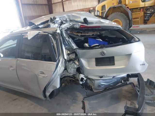 3VWPL7AJXEM613346 Volkswagen Jetta Sportwagen 2.0l Tdi