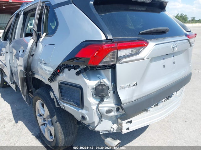 Toyota Rav4 Xle 2022 2T3P1RFV7NW303279 Image 18