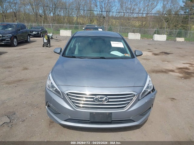 Hyundai SONATA SE 2015 5NPE24AF9FH191858 Image 12
