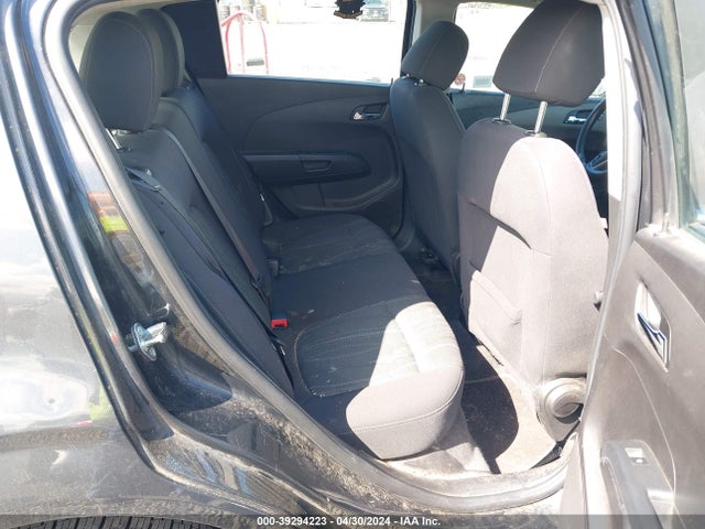 Chevrolet Sonic Lt Auto 2015 1G1JC6SGXF4195561 Image 8