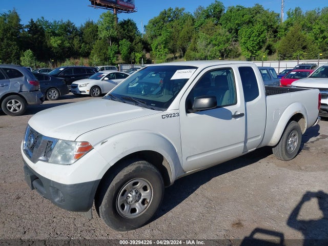 Nissan Frontier S/sv-i4 2015 1N6BD0CT9FN732168 Image 2