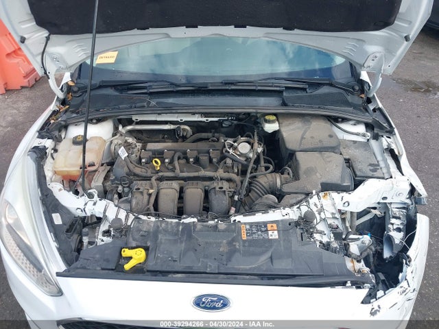 Ford FOCUS SE 2017 1FADP3F24HL309204 Image 10