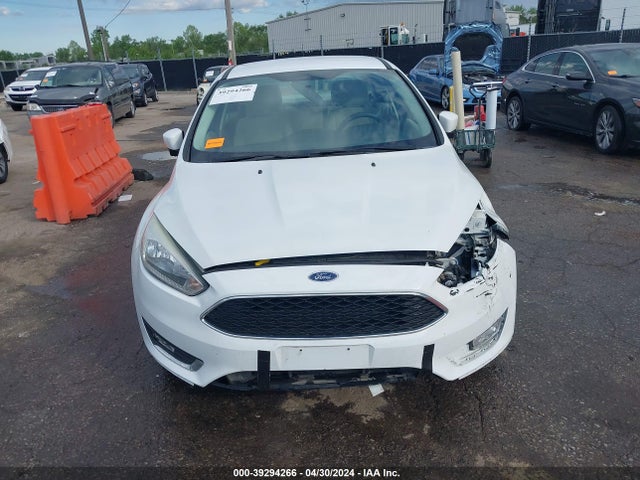 Ford FOCUS SE 2017 1FADP3F24HL309204 Image 13
