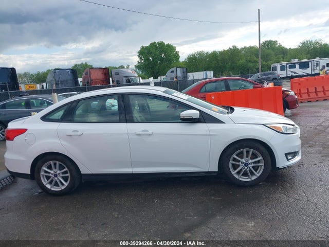 Ford FOCUS SE 2017 1FADP3F24HL309204 Image 14