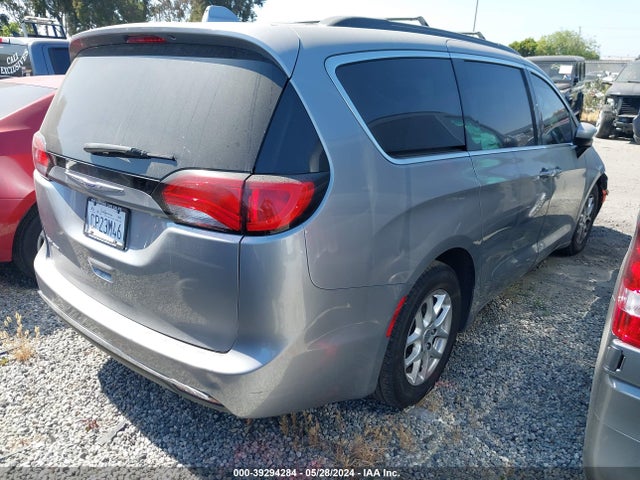 2C4RC1DG7LR266234 Chrysler Voyager Lxi