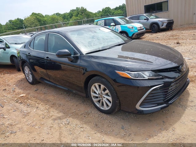 Toyota CAMRY LE 2022 4T1C11AK1NU648572 zdjęcie główne