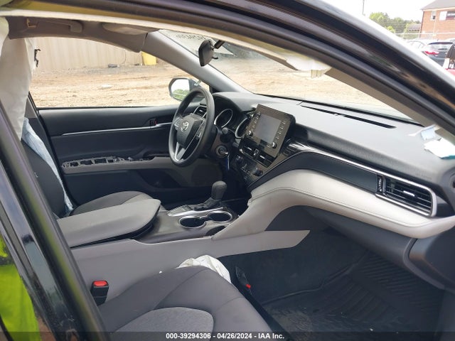 Toyota CAMRY LE 2022 4T1C11AK1NU648572 Image 5