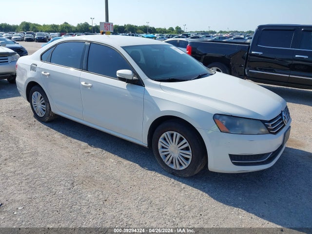 2014 1VWAT7A36EC103388 main image