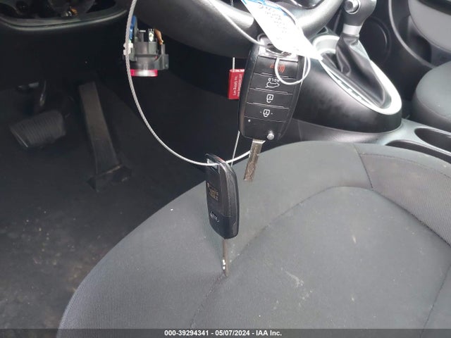 KIA Soul 2019 KNDJN2A20K7657666 Image 11