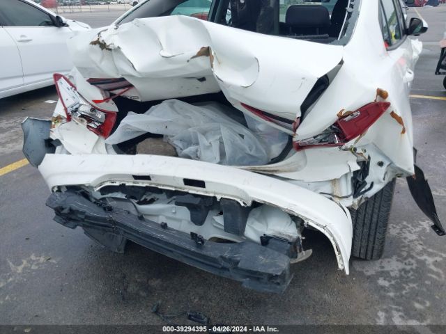 3KPA24AB1KE166141 KIA RIO S