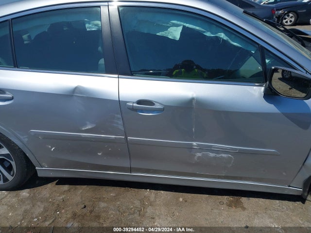 4S3BWAN67N3021749 Subaru Legacy Limited