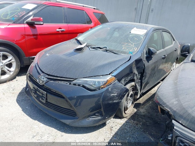 Toyota COROLLA LE 2019 5YFBURHE9KP870971 Image 2