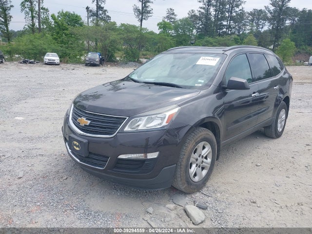 Chevrolet Traverse Ls 2017 1GNKRFKD3HJ207156 Image 2