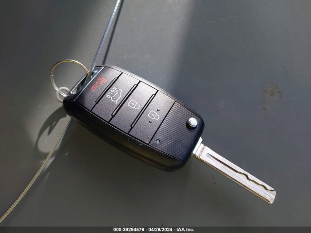 KIA SOUL + 2017 KNDJP3A58H7449229 Image 11