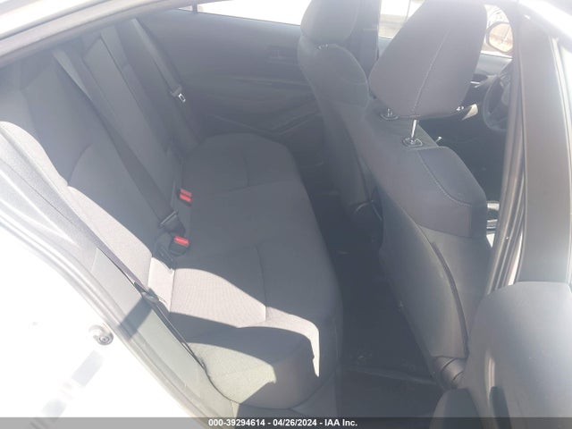 Toyota COROLLA LE 2022 JTDEPMAE4NJ224327 Image 8