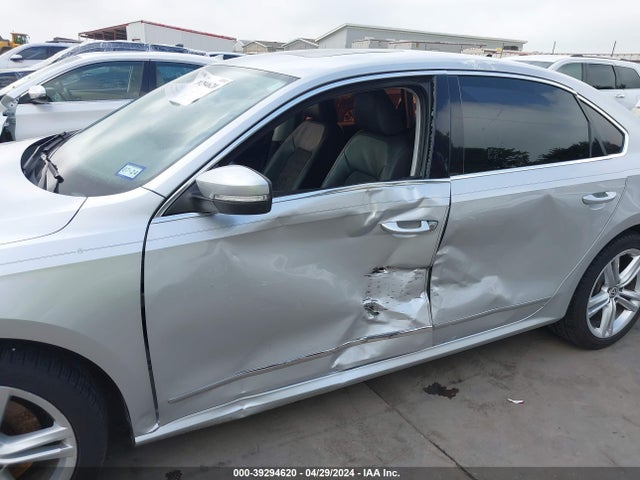 1VWCV7A38FC012921 Volkswagen Passat 2.0l Tdi Sel Premium