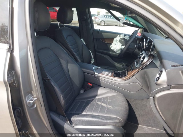 W1N0J8EB4MF919212 Mercedes-Benz Glc 300 4matic Coupe
