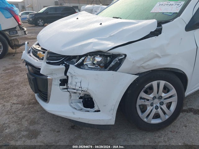 Chevrolet Sonic Ls Auto 2018 1G1JB5SH9J4123684 Image 6