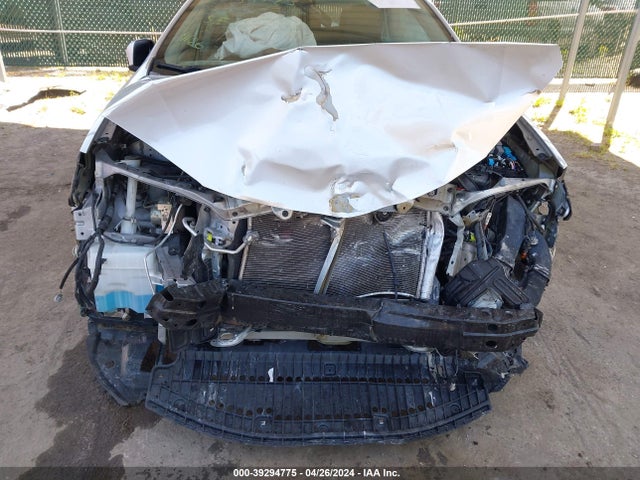 Toyota COROLLA LE 2016 2T1BURHE8GC688914 Image 6