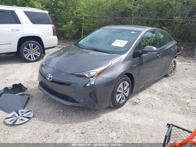 Toyota Prius Three 2016 JTDKARFU4G3524152 Image 2