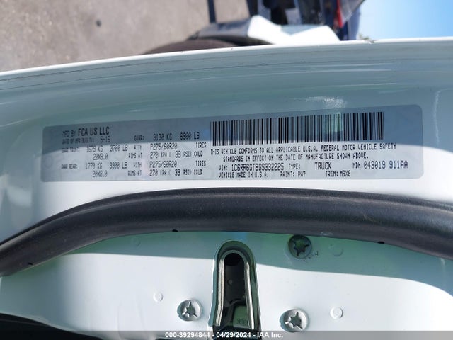 1C6RR6GT8GS332225 RAM 1500 Big Horn