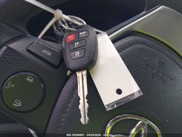 Toyota Corolla Le Plus 2016 5YFBURHE9GP438341 Image 11
