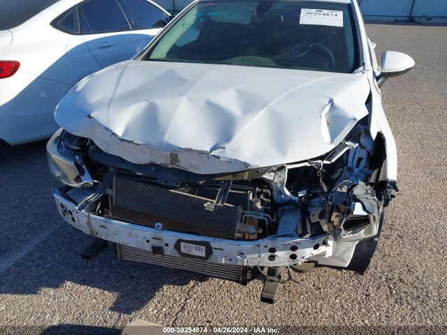 Chevrolet Cruze Ls Auto 2018 1G1BC5SM1J7206572 Image 6