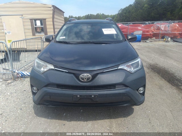 Toyota RAV4 LE 2017 JTMZFREV4HJ110182 Image 12
