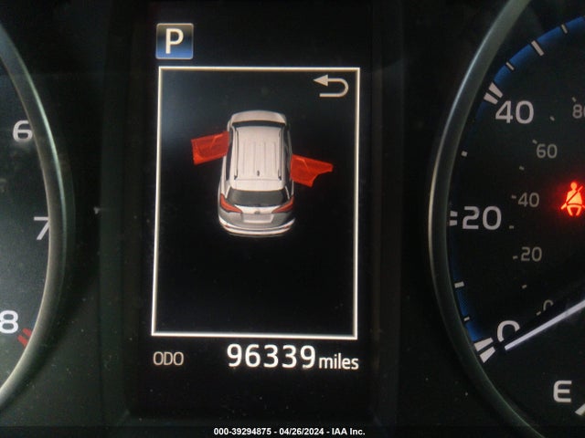 Toyota RAV4 LE 2017 JTMZFREV4HJ110182 Image 15