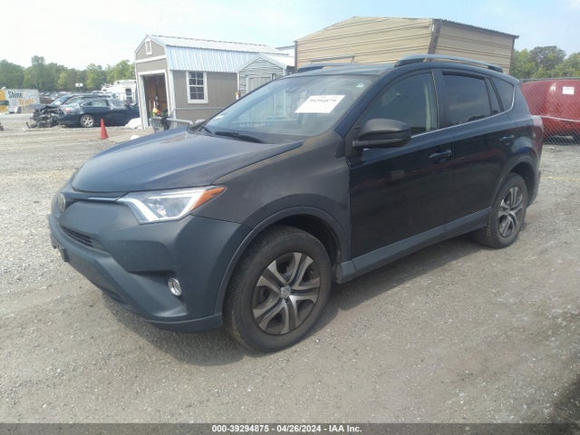Toyota RAV4 LE 2017 JTMZFREV4HJ110182 Image 2