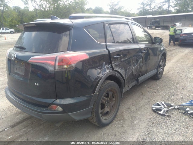 Toyota RAV4 LE 2017 JTMZFREV4HJ110182 Image 4