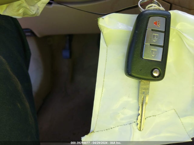 Nissan ROGUE S 2015 KNMAT2MT0FP515401 Image 11
