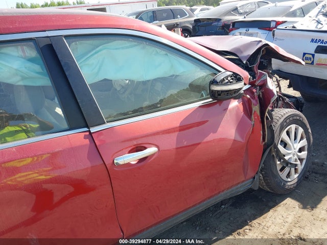 Nissan ROGUE S 2015 KNMAT2MT0FP515401 Image 15
