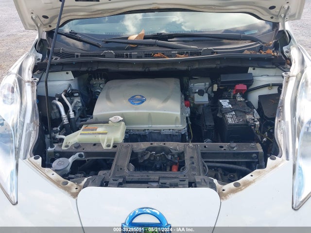 Nissan LEAF SV 2015 1N4AZ0CP4FC321393 Image 10
