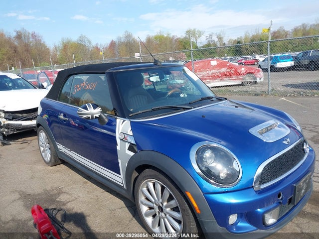 2013 MINI CONVERTIBLE WMWZP3C51DT551079 Photo 0