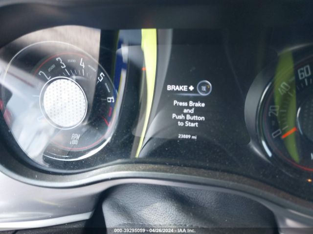 2C3CDZJG3NH165260 Dodge Challenger Gt