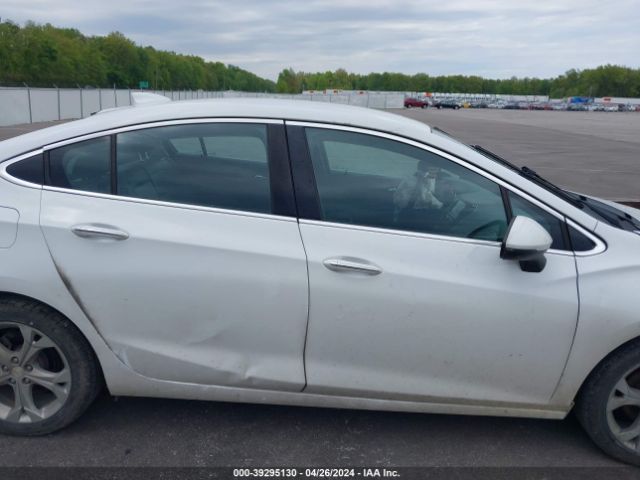 1G1BF5SM9H7162337 Chevrolet Cruze Premier Auto