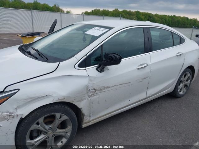 1G1BF5SM9H7162337 Chevrolet Cruze Premier Auto