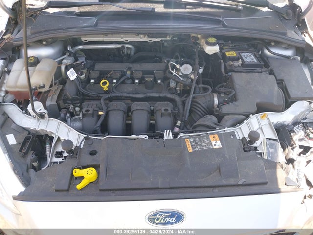 Ford FOCUS SE 2017 1FADP3F29HL211107 Image 10