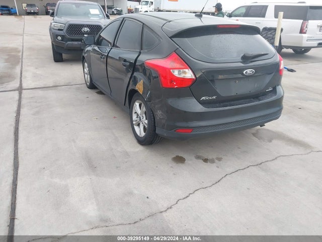 Ford FOCUS SE 2014 1FADP3K2XEL460971 Image 3