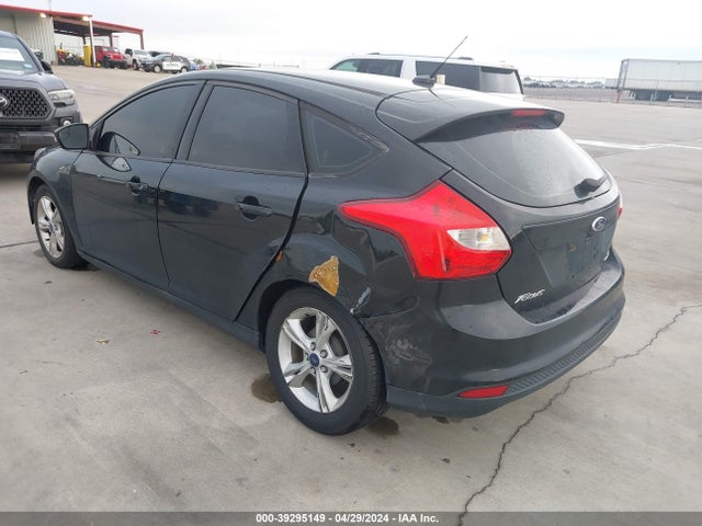 Ford FOCUS SE 2014 1FADP3K2XEL460971 Image 6