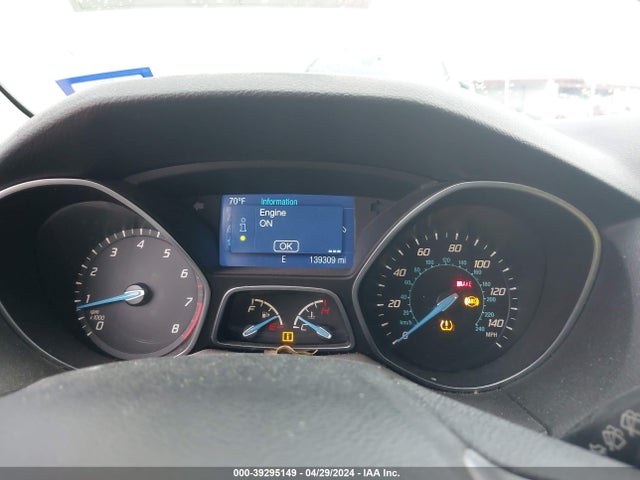Ford FOCUS SE 2014 1FADP3K2XEL460971 Image 7