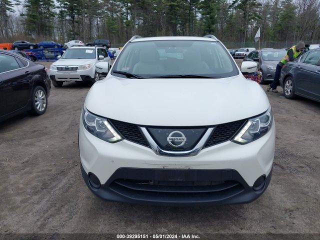 JN1BJ1CR9JW287491 Nissan Rogue Sport Sv