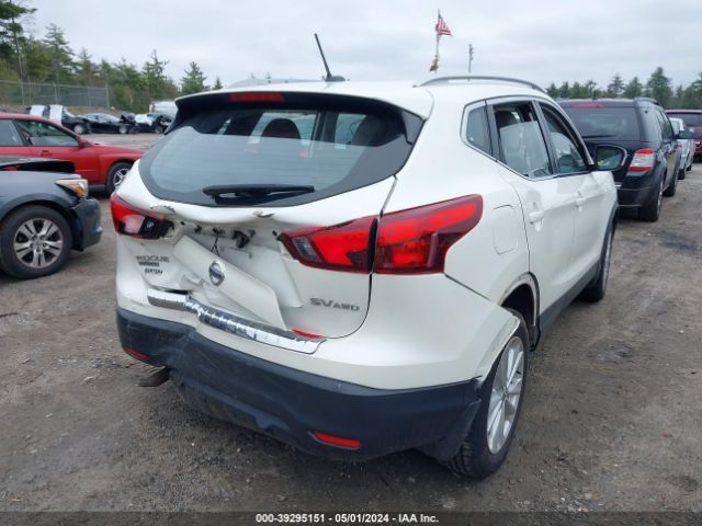 JN1BJ1CR9JW287491 Nissan Rogue Sport Sv