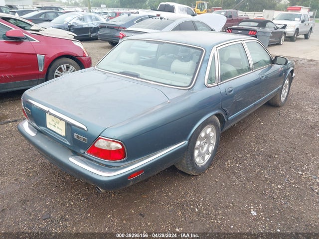 2000 JAGUAR XJ8 SAJDA14C2YLF14715 Photo 3
