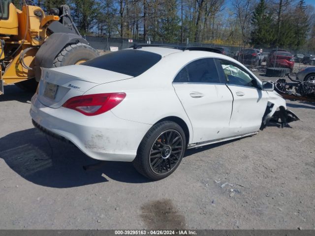 WDDSJ4GB2KN720996 Mercedes-Benz CLA 250 4MATIC